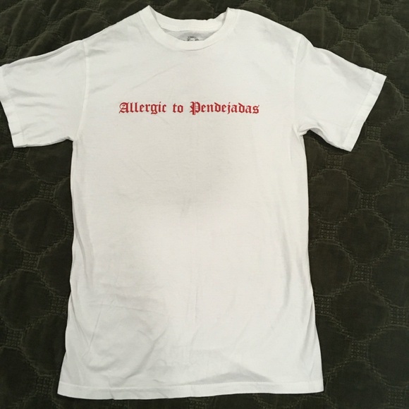 VIVA LA BONITA WHITE ALLERGIC TO PENDEJADAS T-SHIRT - Picture 3 of 4